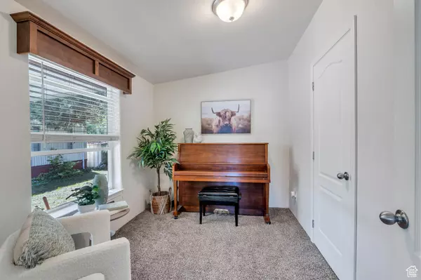 American Fork, UT 84003,120 N 350 W #103