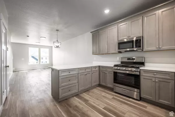 Spanish Fork, UT 84660,1082 S 2810 E