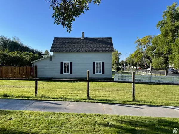 Smithfield, UT 84335,280 N MAIN ST