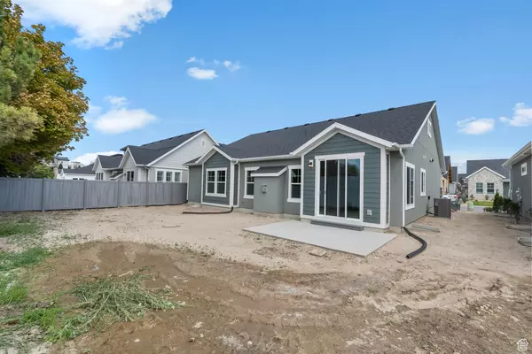 Riverton, UT 84065,11838 S GOLDEN PINE LN