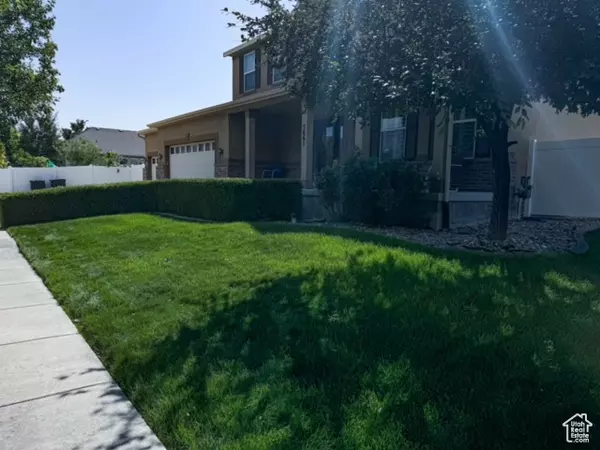 Stansbury Park, UT 84074,5661 KETCH LN