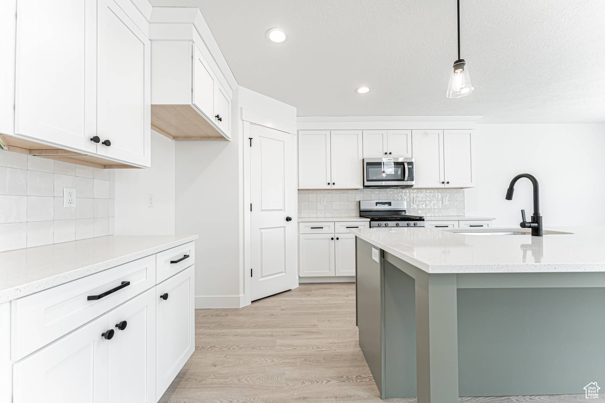 Saratoga Springs, UT 84045,2937 N VERVAIN LN #2138