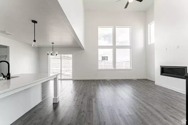 Saratoga Springs, UT 84045,652 W SALVIA DR #2144