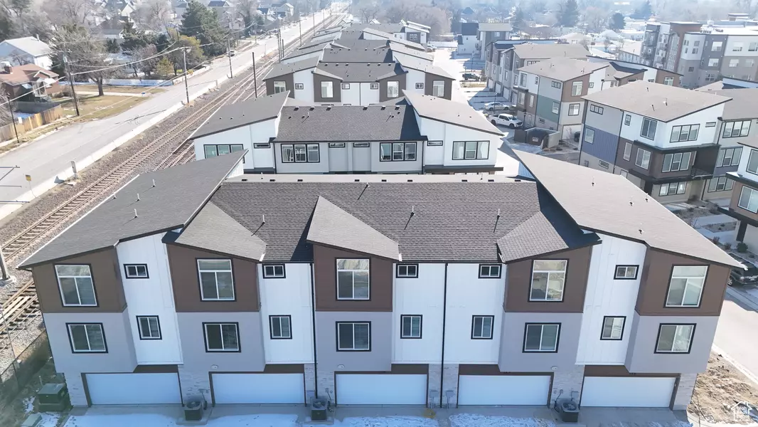 132 E CHAMBORD CT E, Sandy, UT 84070