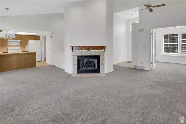 Washington Terrace, UT 84405,532 E 5350 S #7