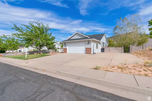 Cedar City, UT 84721,2144 N COTTONTAIL DR E