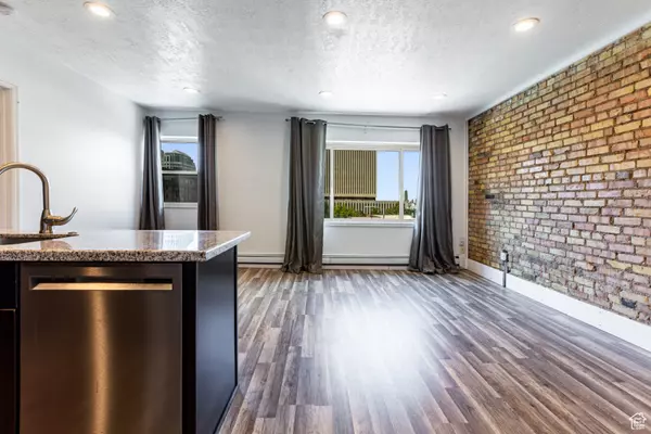 Salt Lake City, UT 84103,125 E 1ST AVE #203