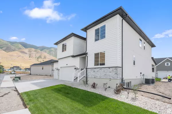 Lake Point, UT 84074,2008 ANTONIO DR E #1214