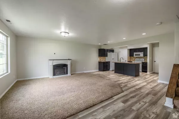 Spanish Fork, UT 84660,1735 E DRAGONFLY LN