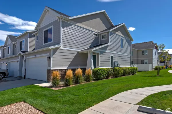 Saratoga Springs, UT 84045,93 E BLUEGRASS ROW