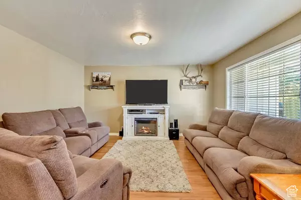 Grantsville, UT 84029,326 W PLUM ST