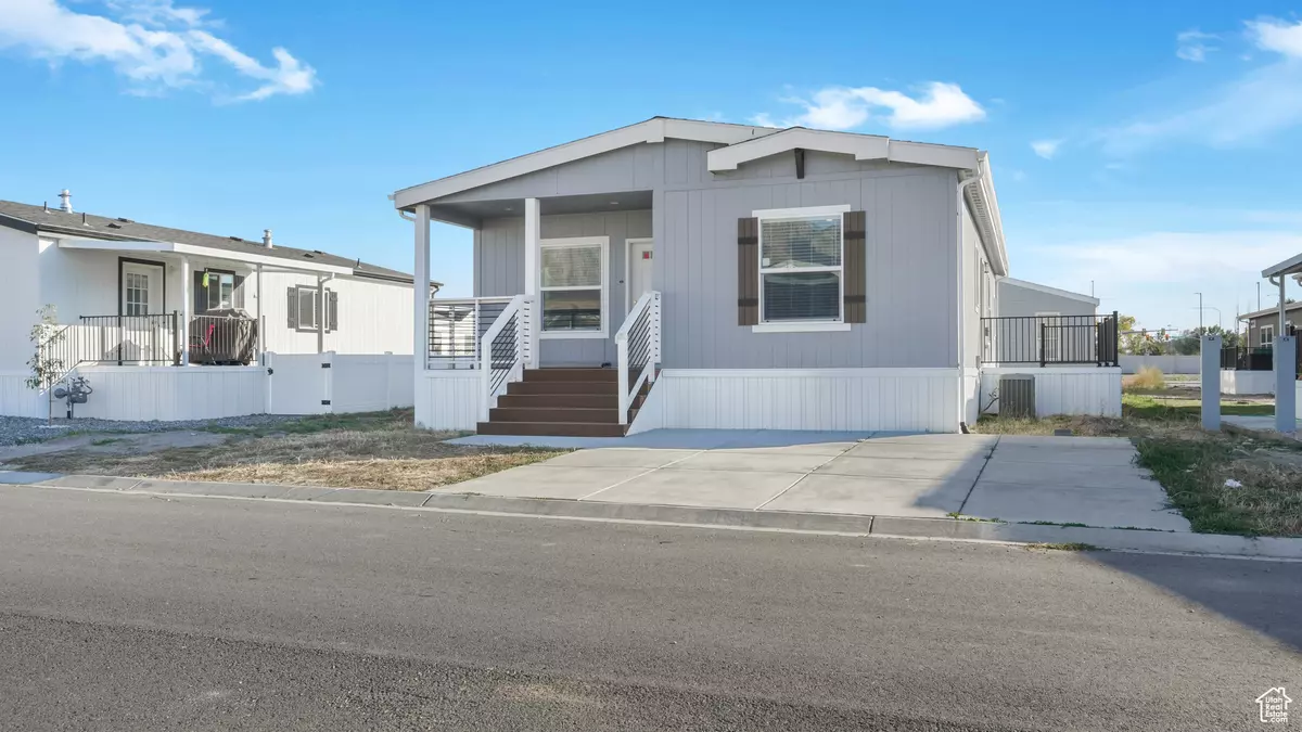 Pleasant View, UT 84404,1700 W 2700 N #89