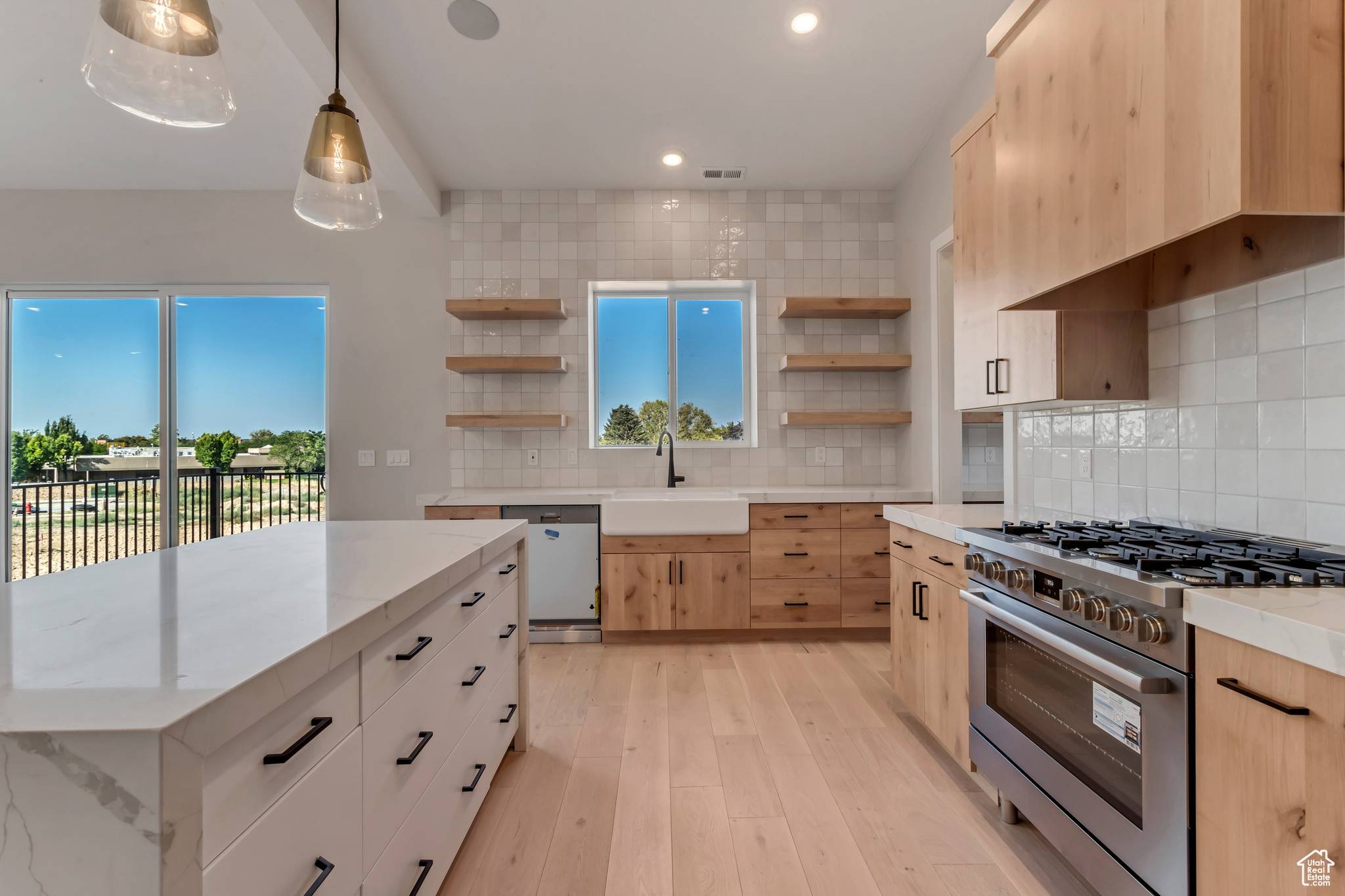 Orem, UT 84097,733 E 1450 N #5