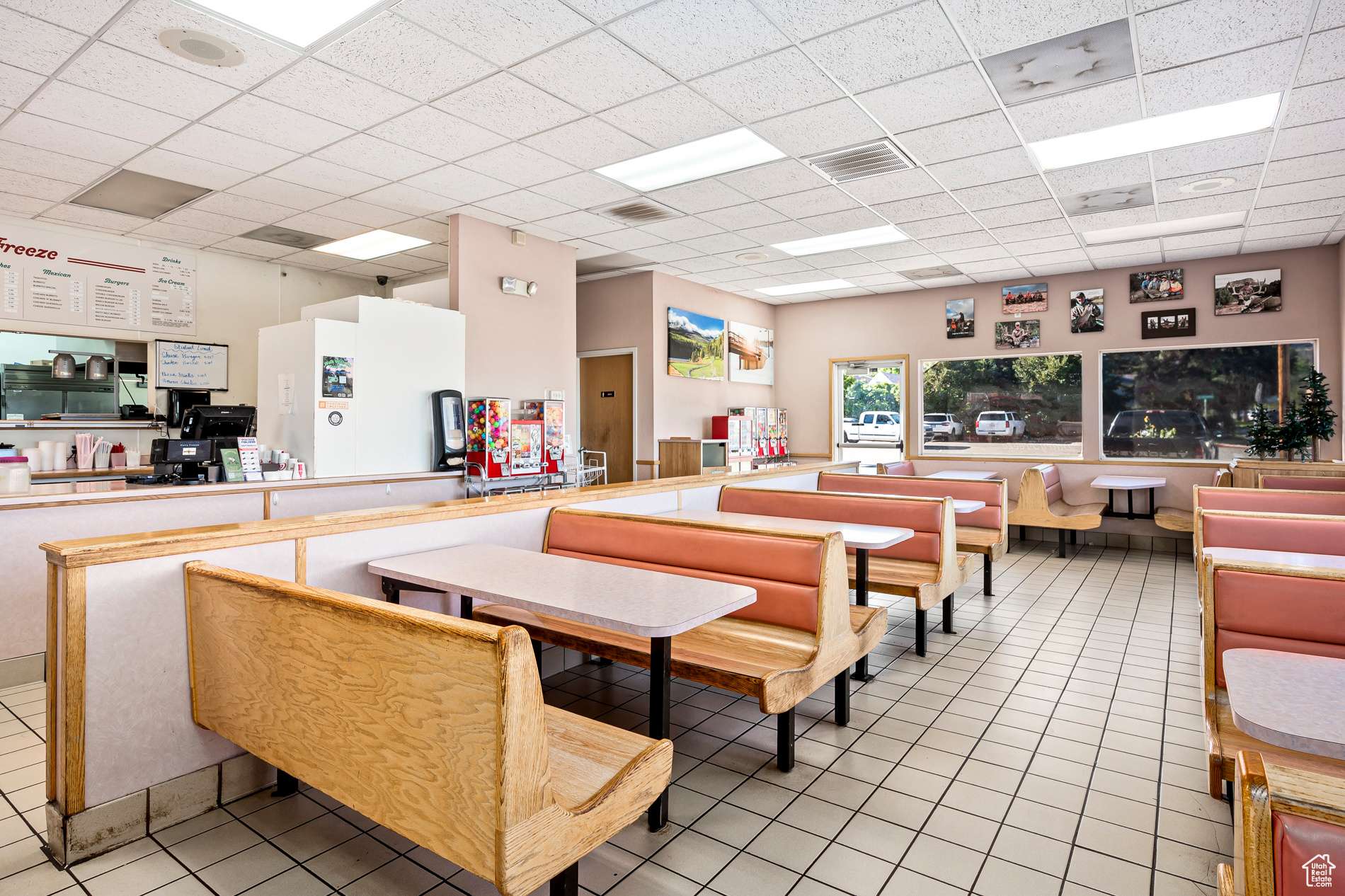 Parowan, UT 84761,204 N MAIN ST