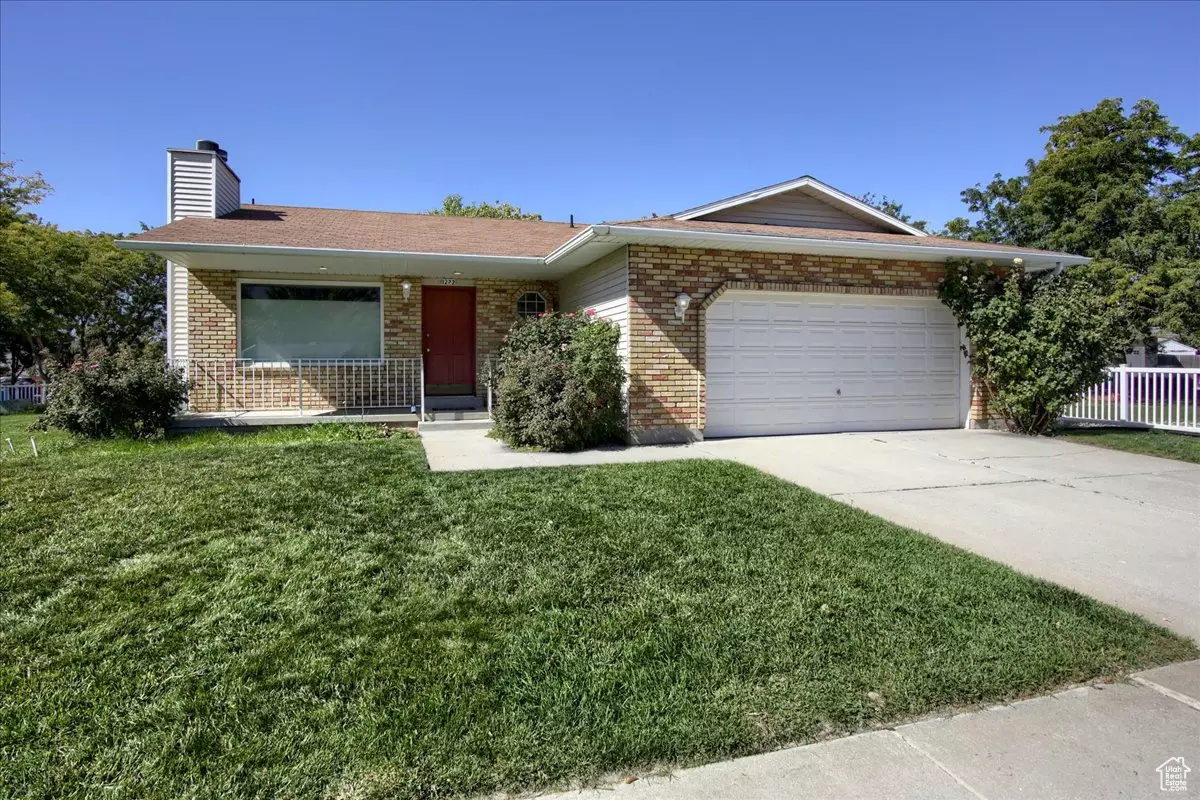 Sandy, UT 84070,11272 S HAVRE CIR