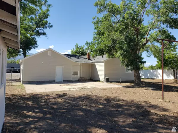 Mapleton, UT 84664,1690 W MAPLE ST