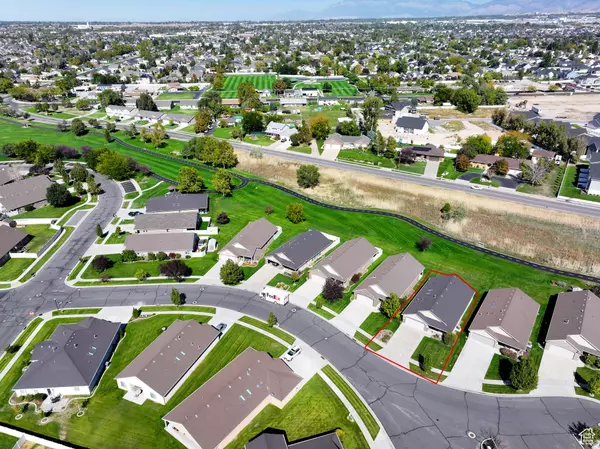 Syracuse, UT 84075,1806 PARK DR