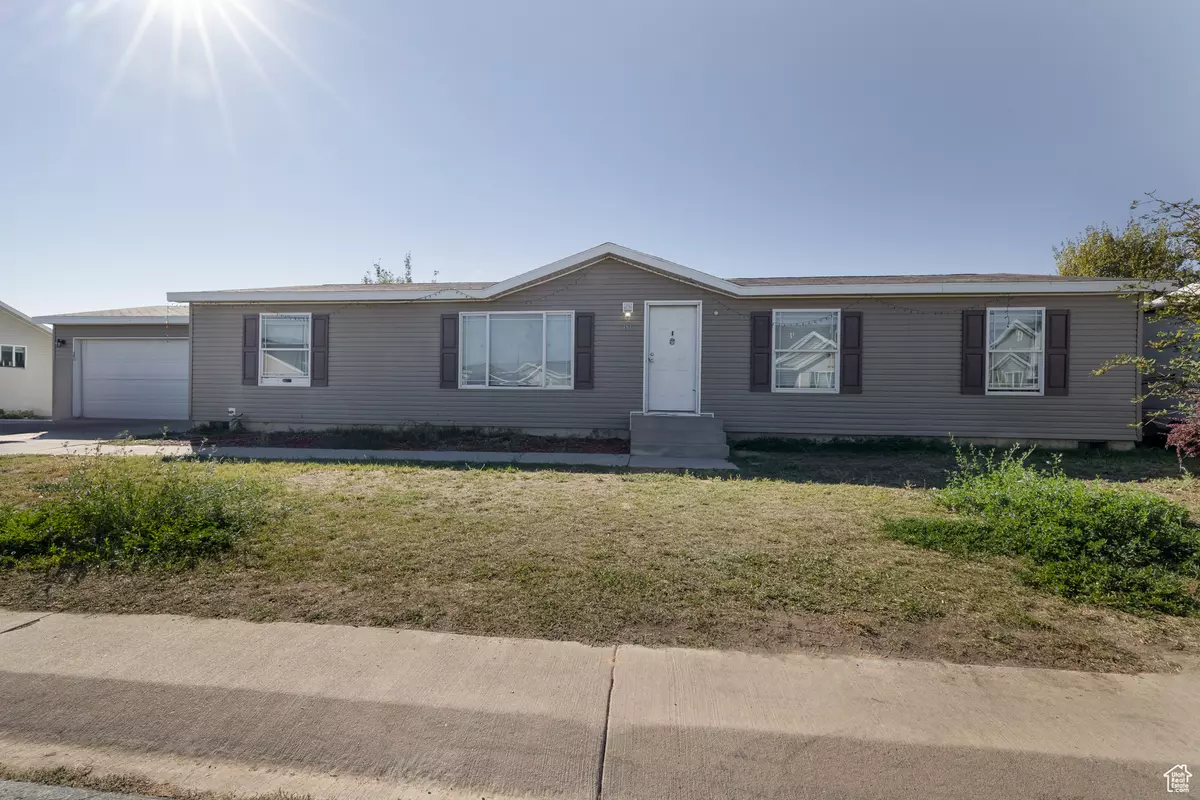 Vernal, UT 84078,181 W 2100 S