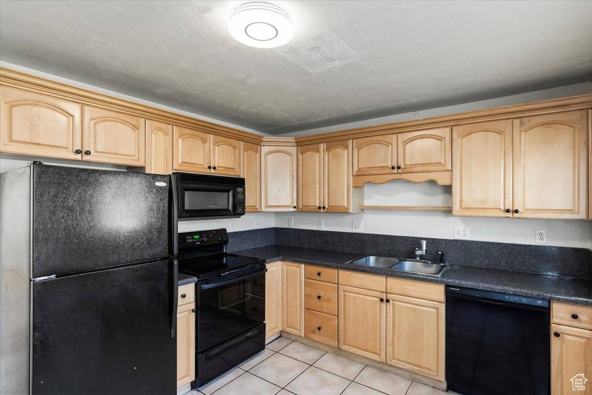 Bountiful, UT 84010,501 N 400 E #10D