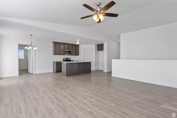 Grantsville, UT 84029,1131 W HIGH PLAINS DR #601