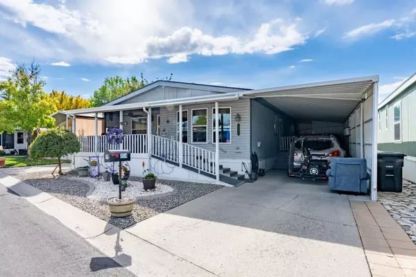 Taylorsville, UT 84123,4594 YARROW LN #77