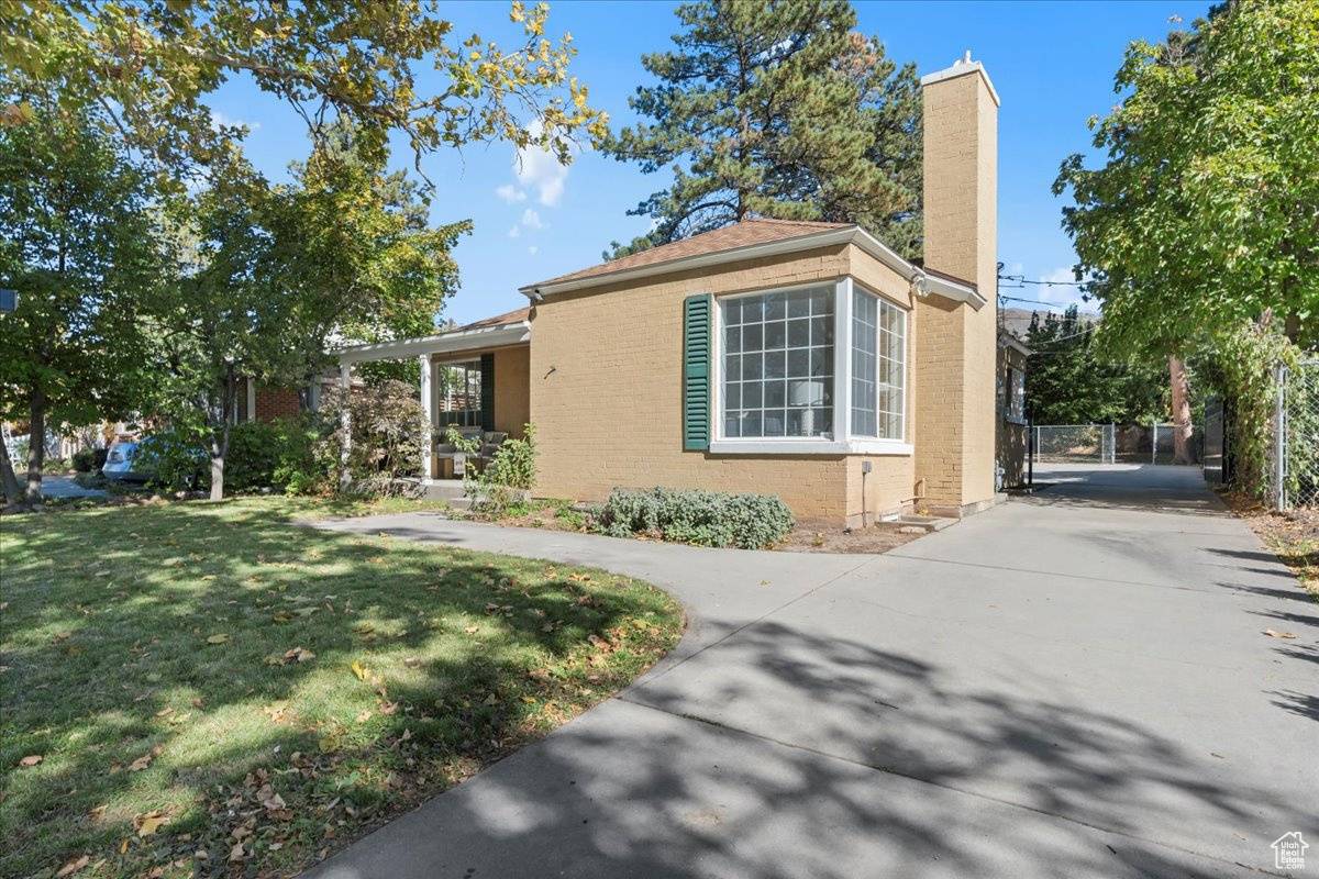 Salt Lake City, UT 84106,2121 S 2000 E