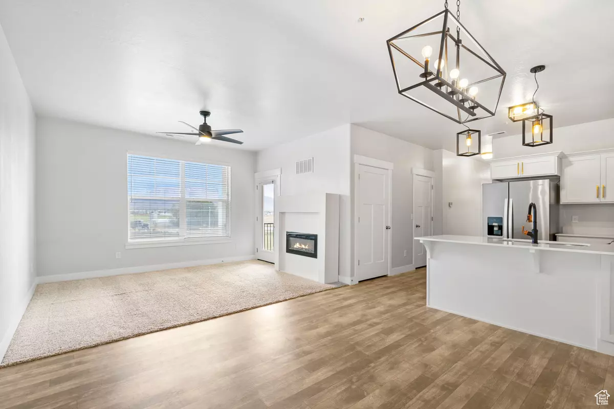 Lehi, UT 84043,1747 N EXCHANGE PARK DR #204