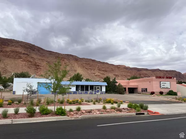 588 S KANE CREEK BLVD, Moab, UT 84532