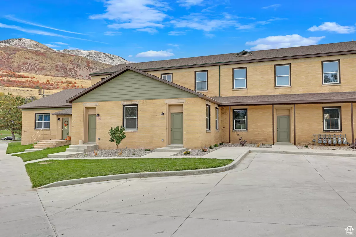 Brigham City, UT 84302,454 E 850 S #103