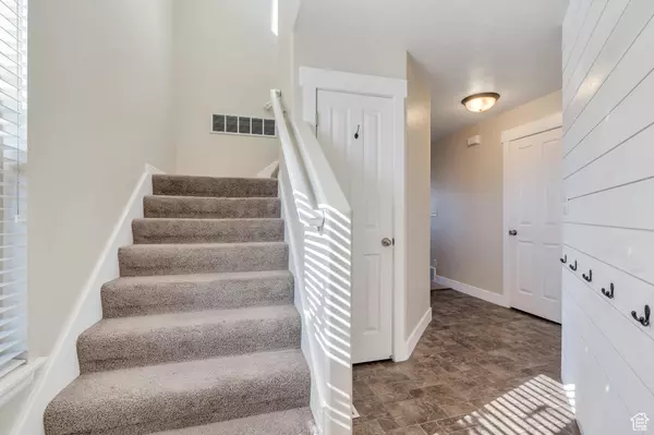 Saratoga Springs, UT 84045,618 W ROSE BUD CT