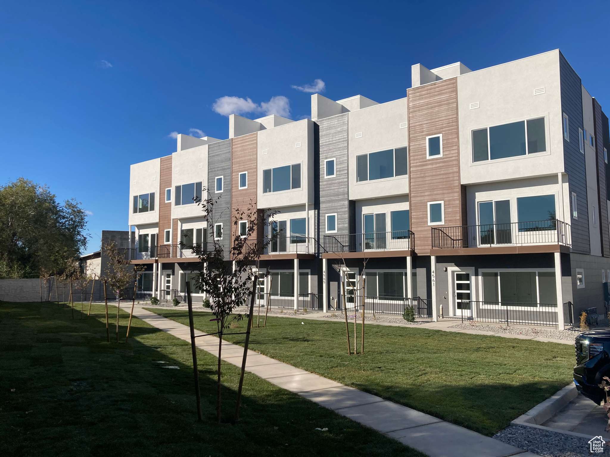 Salt Lake City, UT 84120,4562 LONLEY #30
