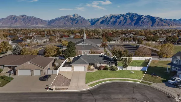 South Jordan, UT 84095,9657 S LILY GARDEN CT W