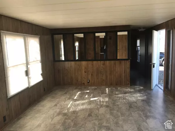 Vernal, UT 84078,50 S 1500 W #S4