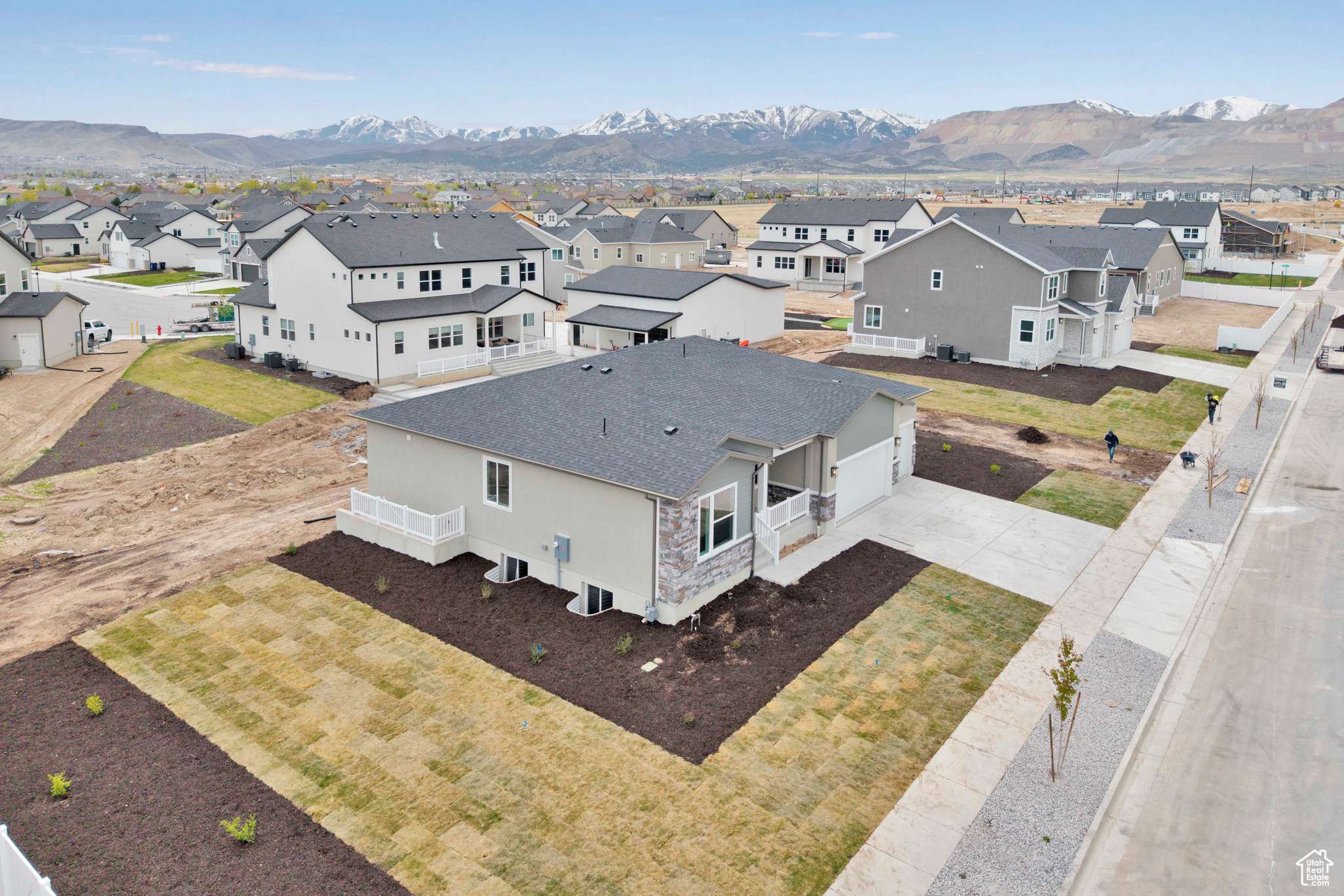 Herriman, UT 84096,6143 W TETON RANCH DR S #343