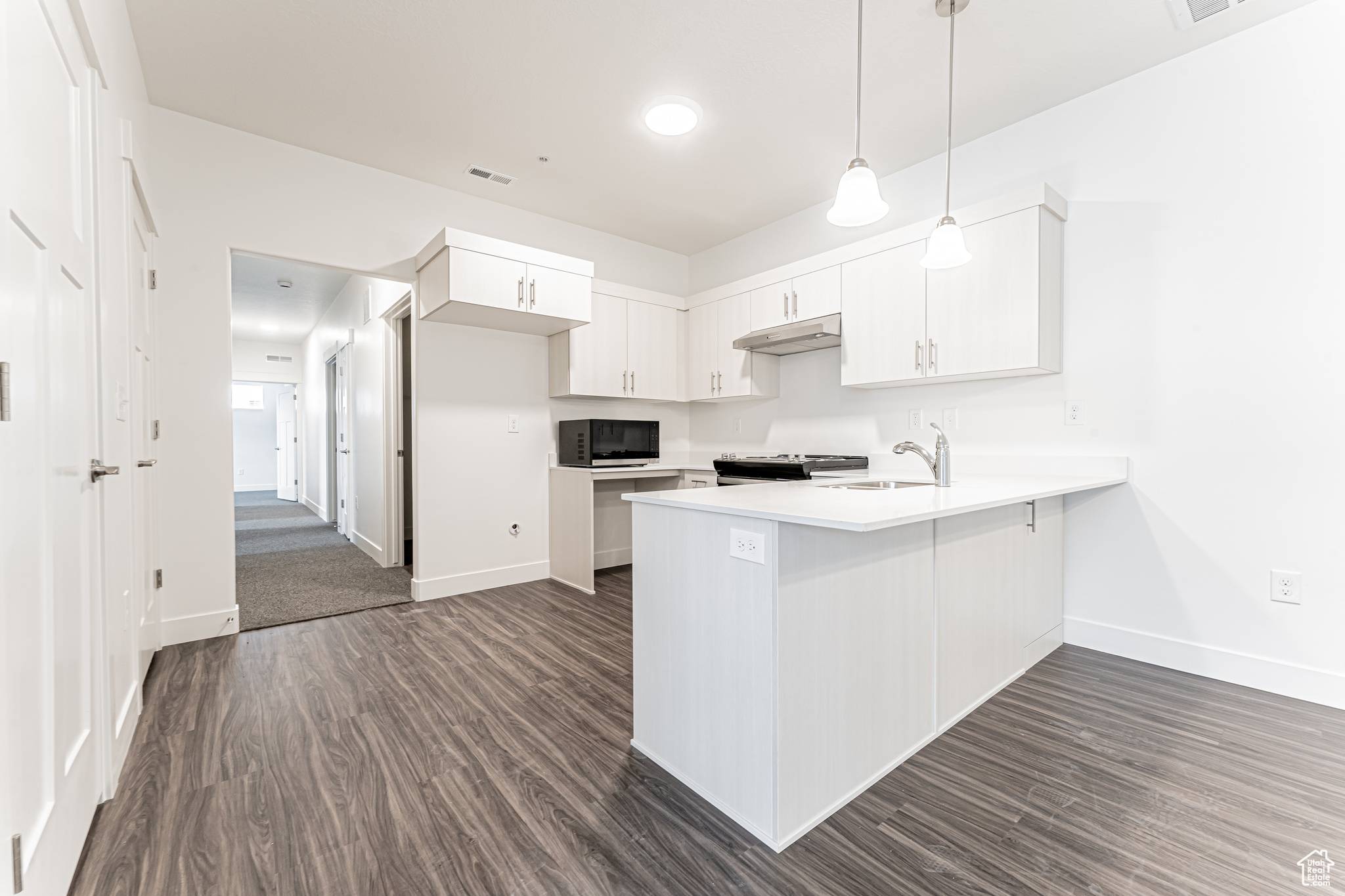 Saratoga Springs, UT 84045,874 N HEMSWORTH WAY #R101