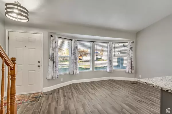 Salt Lake City, UT 84118,6161 S LONGMORE DR W