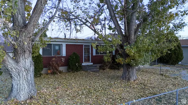 4390 S 950 W, Riverdale, UT 84405