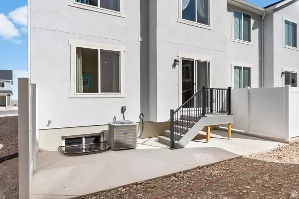 Tooele, UT 84074,1777 N PATCHWORK AVE #1240