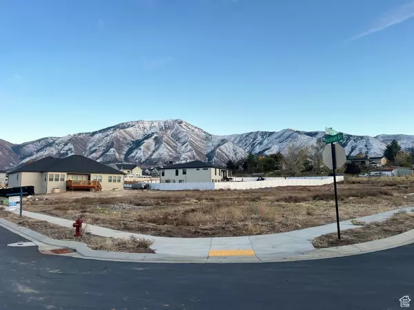 832 N AMY WAY #12, Elk Ridge, UT 84651