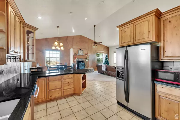 Cedar Valley, UT 84013,3445 N STAGECOACH DR