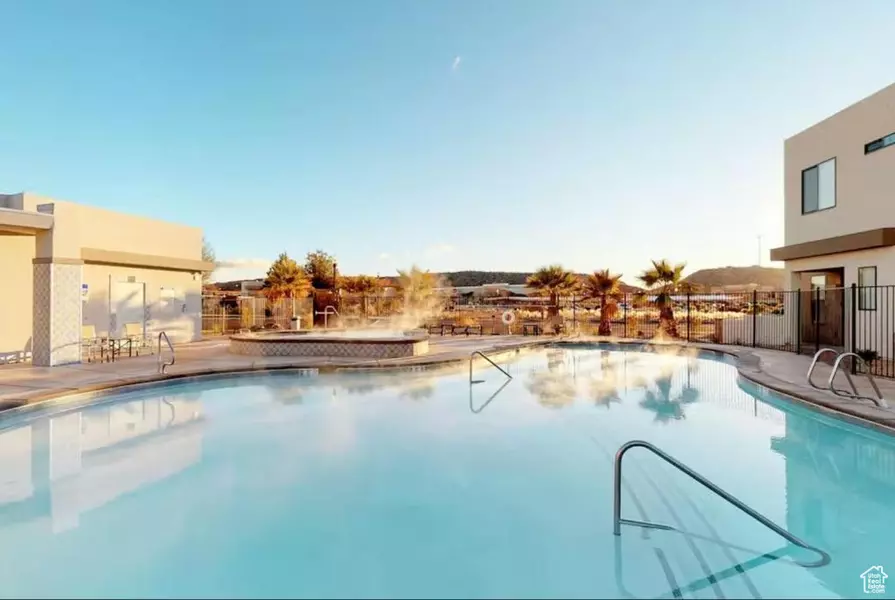 2306 N PARK DR #43, Washington, UT 84780