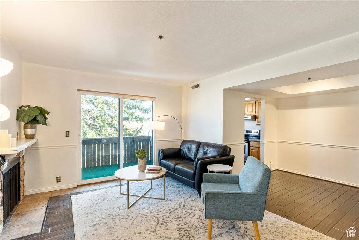 Park City, UT 84098,7065 N 2200 W #2U