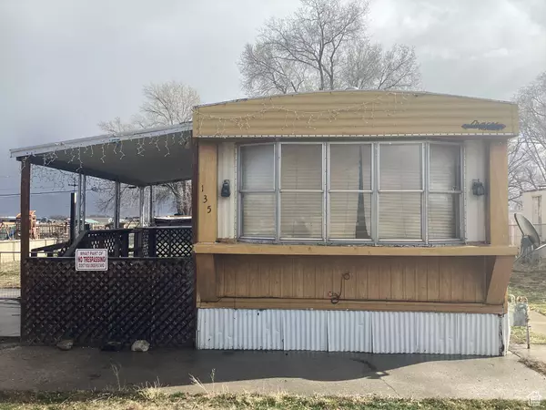 135 S WILLOW ST E, Grantsville, UT 84029