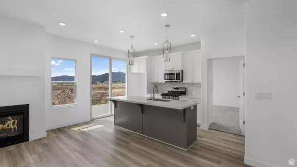 Herriman, UT 84096,12077 S TETON RANGE DR #203