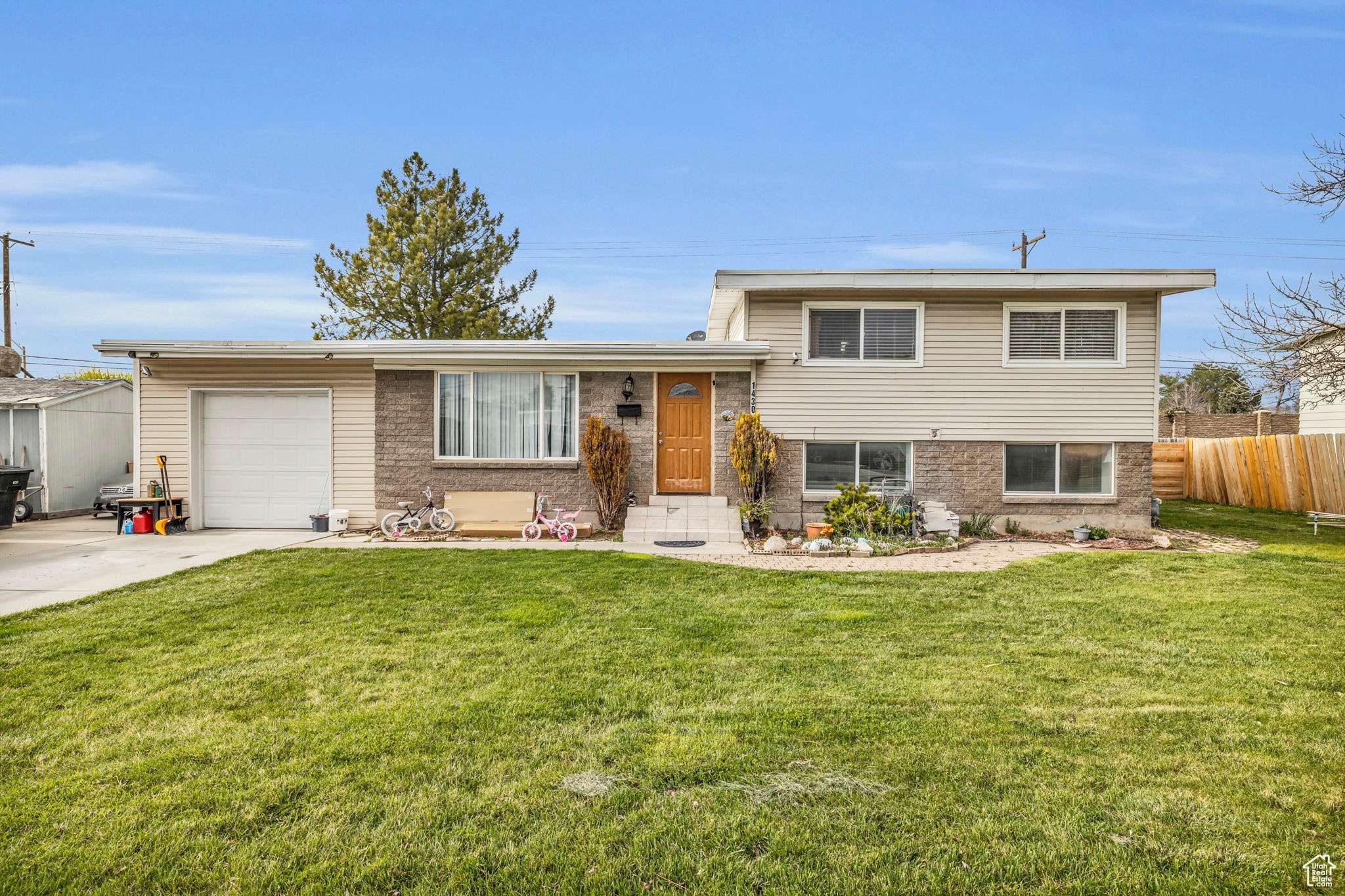 1430 W ALDER RD, Taylorsville, UT 84123