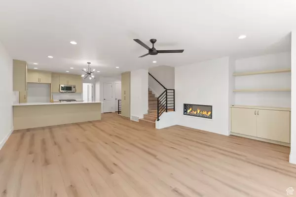 Midvale, UT 84047,538 E 7215 S #10