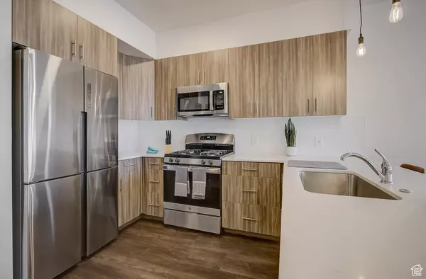 Park City, UT 84098,6495 SERVICEBERRY DR #B205