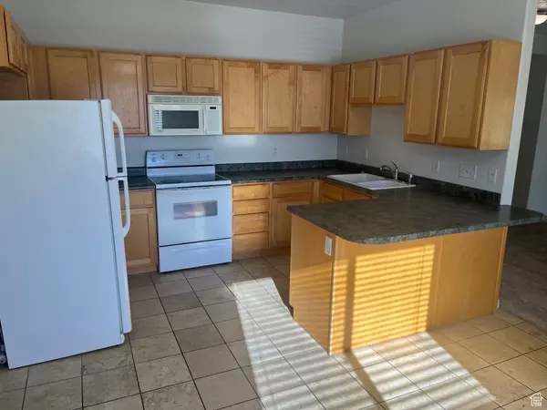 Bountiful, UT 84010,380 N 500 W #201