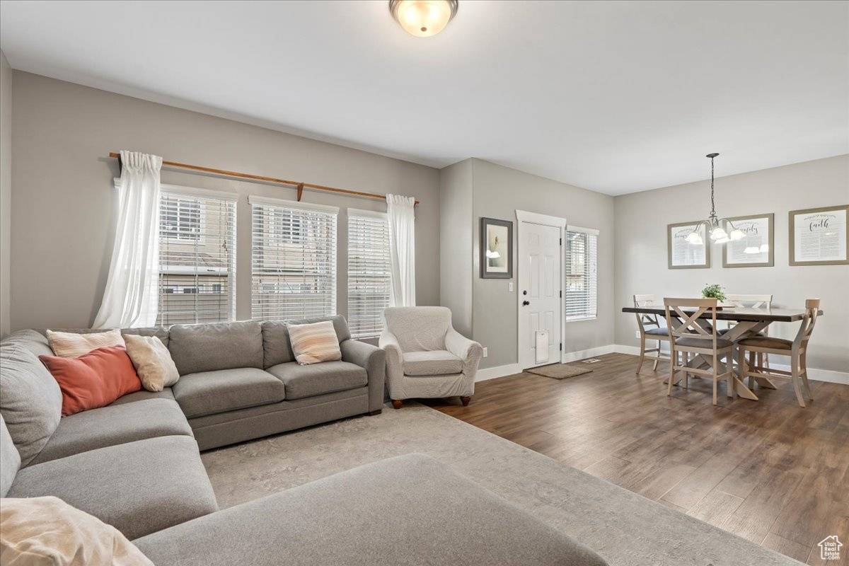 Saratoga Springs, UT 84045,1486 N VENETIAN WAY