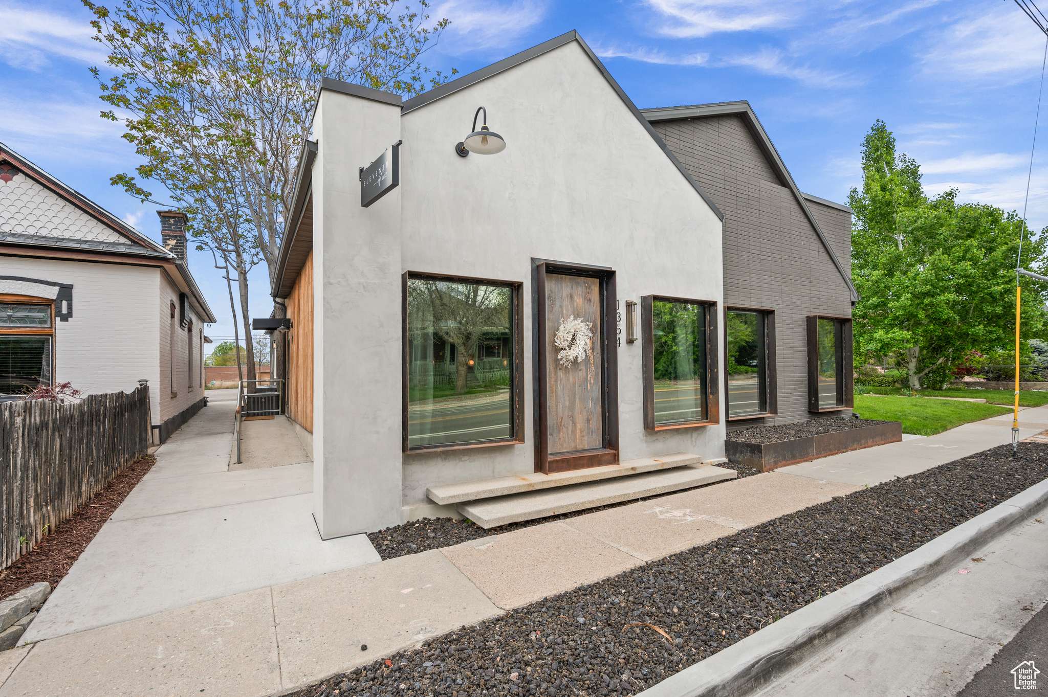 Salt Lake City, UT 84105,1354 S 1100 E